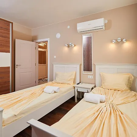 Luxury Saint George Beauty And Style Apartament